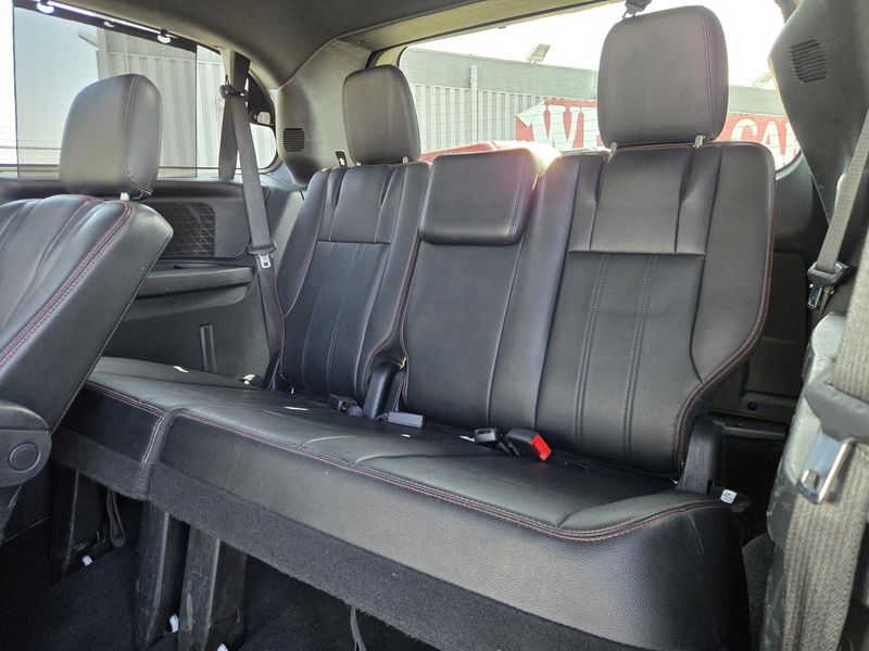 Used 2014 Dodge Grand Caravan 4dr Wgn R/T