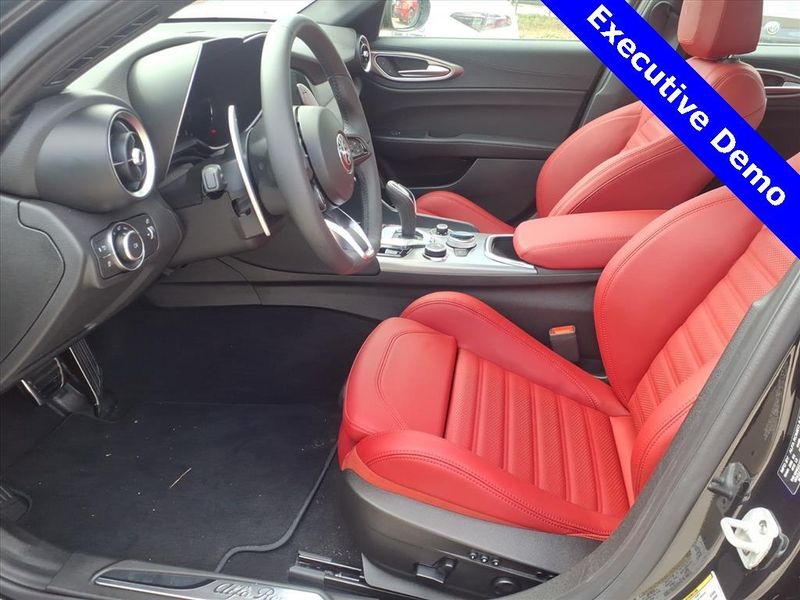 New 2025 Alfa Romeo Giulia RwdImage 14