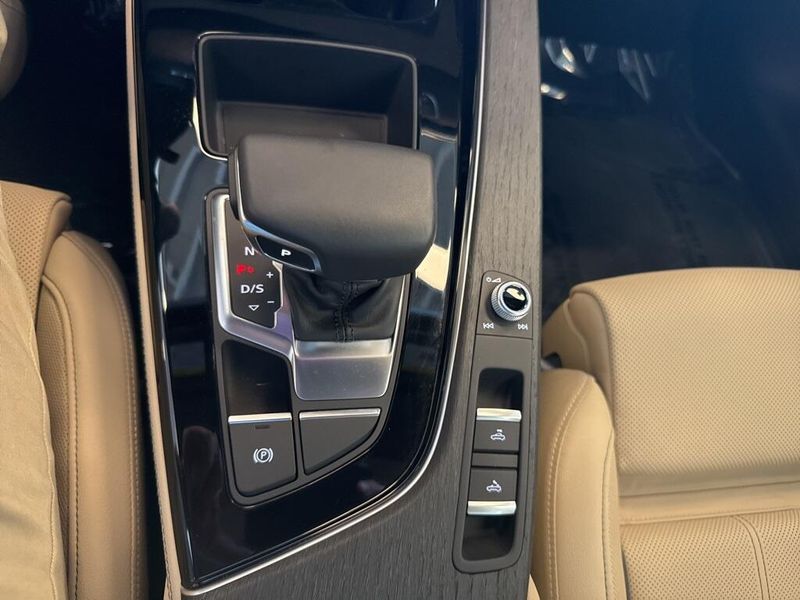 2024 Audi A5 45 S line Premium Plus CABRIO