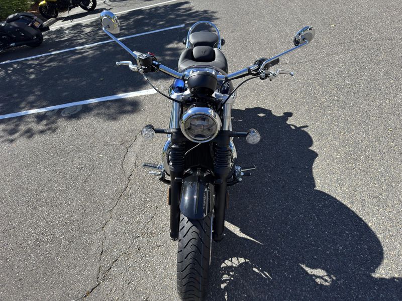 2025 Triumph Bonneville Speedmaster - PACIFIC BLUE - SILVER ICE 