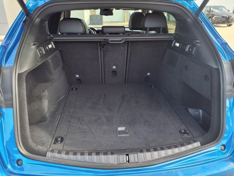 Used 2022 Alfa Romeo Stelvio VeloceImage 17