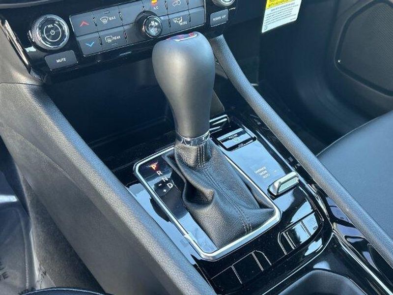 New 2026 Jeep Compass Latitude Altitude 4x4Image 20