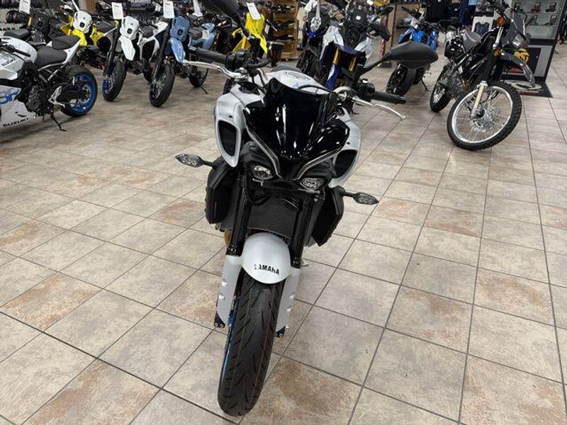 New 2026 Yamaha MT-10 Image 12