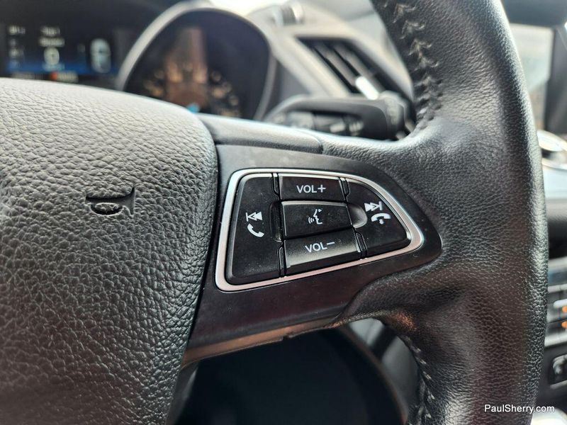 Used 2019 Ford Escape TitaniumImage 32