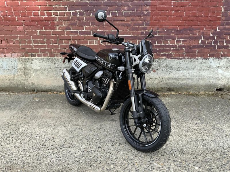 2027 Triumph STREET TRACKER 400