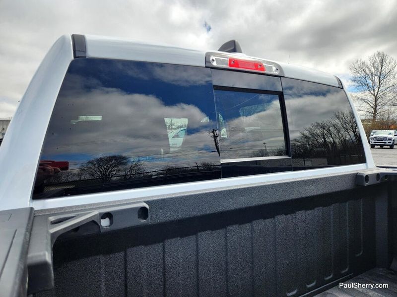 New 2026 RAM 1500 Limited Crew Cab 4x4 5'7' Box