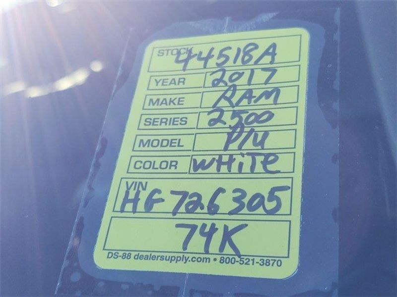 2017 RAM 2500 LaramieImage 14