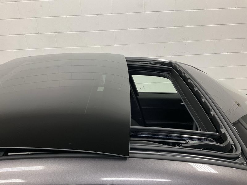 New 2026 Alfa Romeo Giulia AwdImage 5