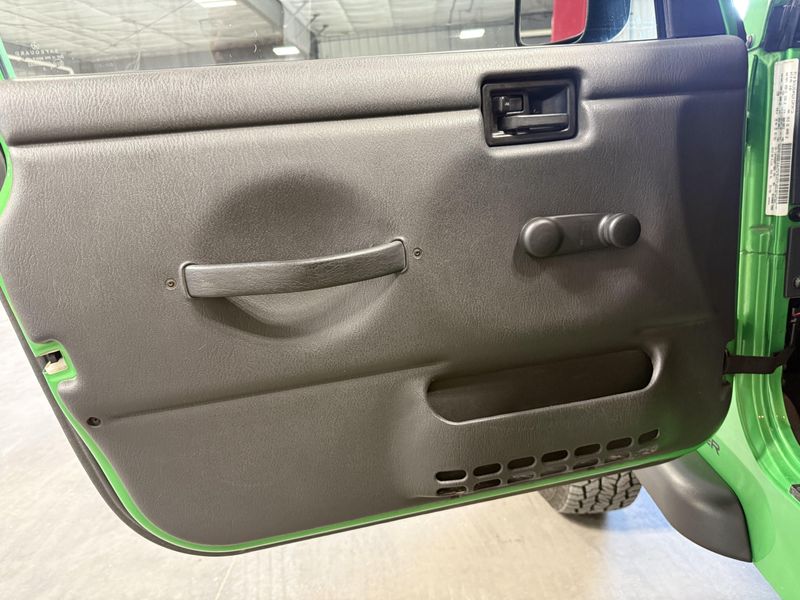 Used 2004 Jeep Wrangler JK SportImage 15