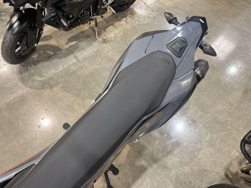 Used 2021 KTM 690 SMC R Image 12