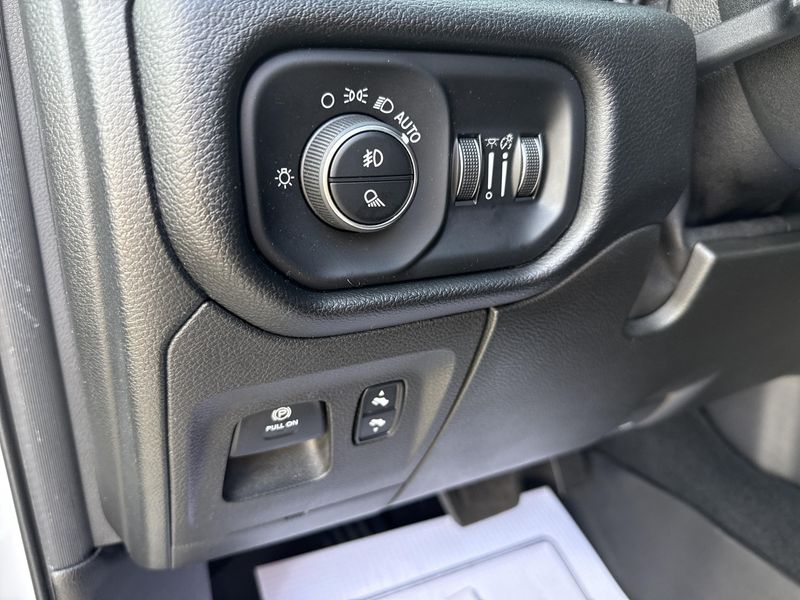Used 2019 RAM 1500 RebelImage 9