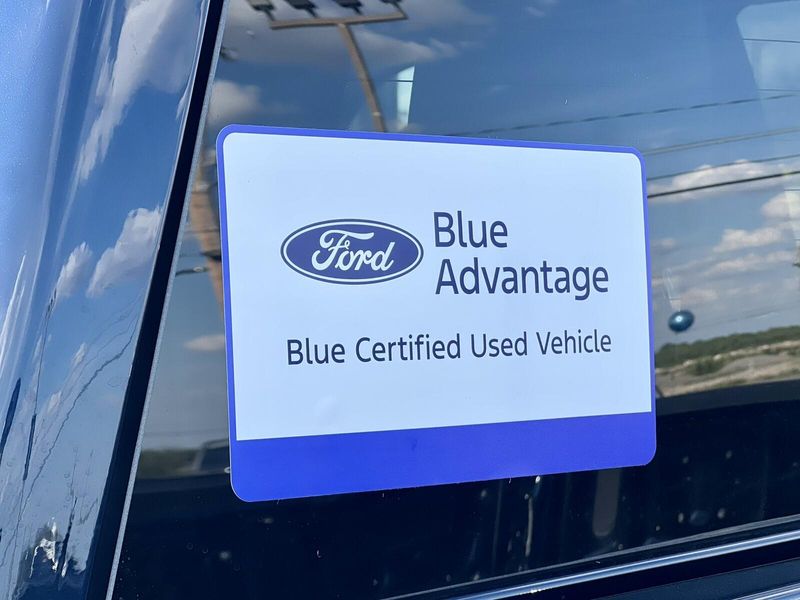 2022 Ford F-150 XLT photo 7