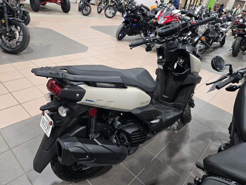 2024 Yamaha ZUMA 125Image 5