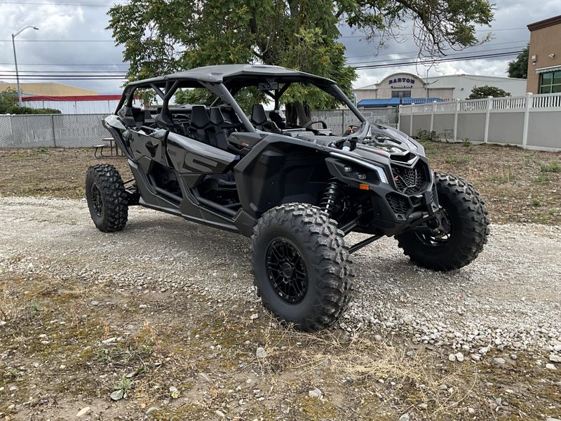 New 2026 Can-Am MAVERICK MAX X3 XRS TURBO RR Image 3