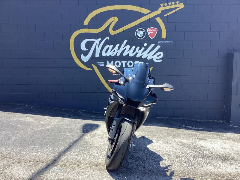 Used 2024 Yamaha YZF R1 
