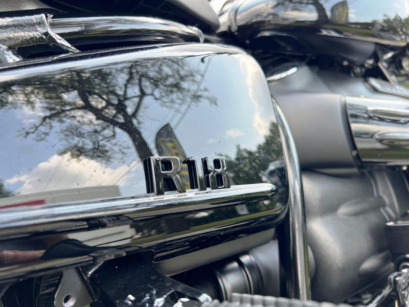 New 2024 BMW R 18 Roctane 