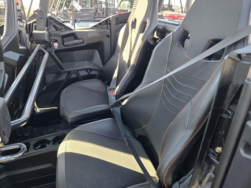 NEW 2026 CAN-AM COMMANDER MAX XTP 1000R Image 15