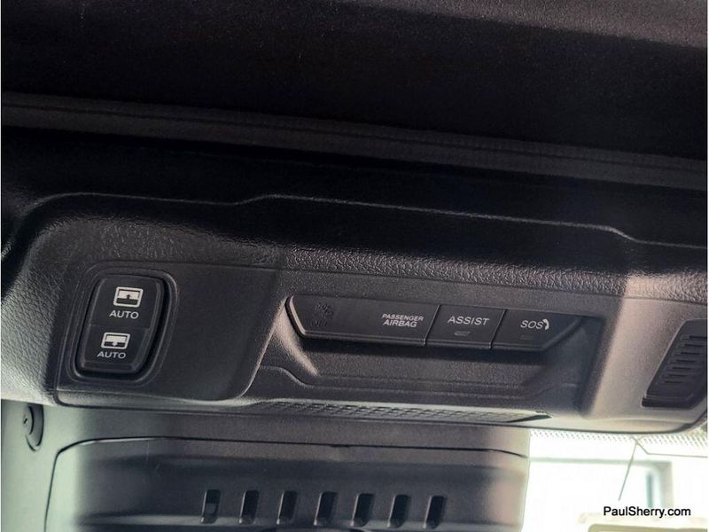 New 2025 Jeep Wrangler 4-door SaharaImage 42