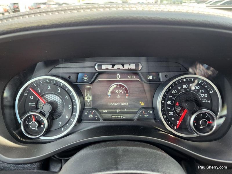 New 2026 RAM 1500 Laramie Crew Cab 4x4 5'7' Box