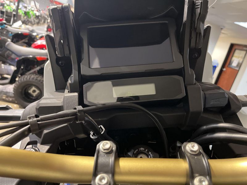 New 2026 Honda AFRICA TWIN DCT Image 11