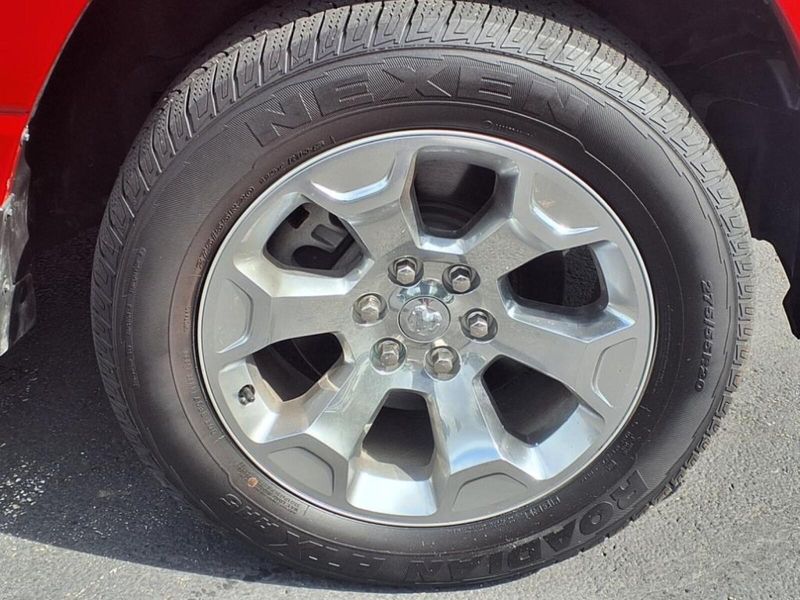 2023 Ram 1500 Lone Star photo 3