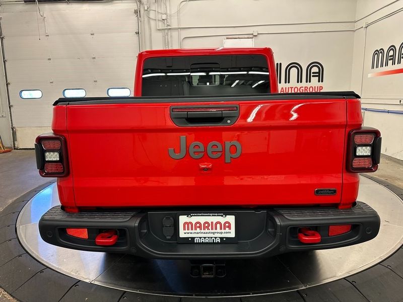 2020 Jeep Gladiator RubiconImage 16