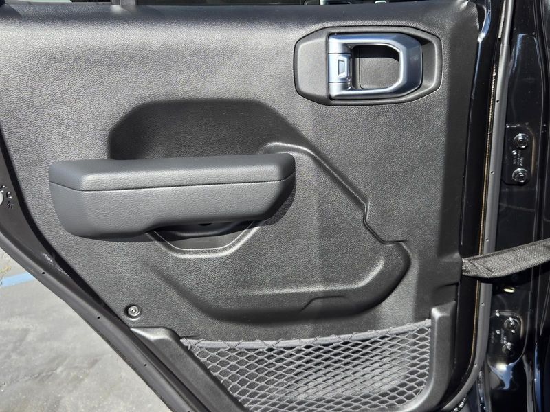 New 2026 Jeep Wrangler 4-door Rubicon