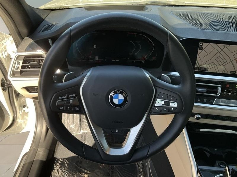 2022 BMW 3 Series 330iImage 21