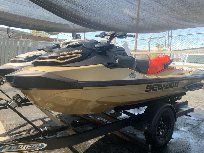 New 2025 Sea-Doo RXT-X 325 (SOUND SYSTEM) Image 10