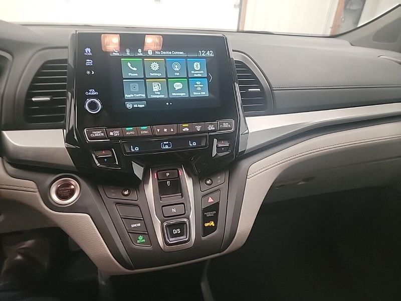 2018 Honda Odyssey EX-L photo 17