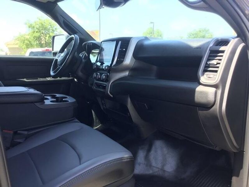 2025 RAM 2500 Tradesman Crew Cab 4x4 8