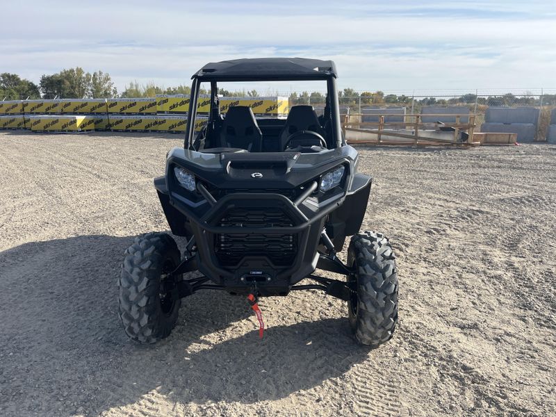 New 2027 Can-Am COMMANDER XT 1000R 