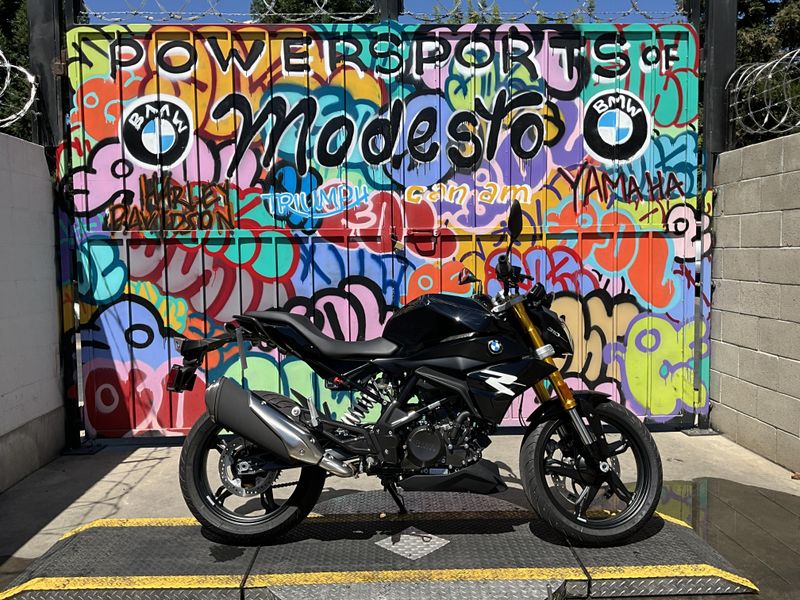 New 2025 BMW G 310 R Image 4