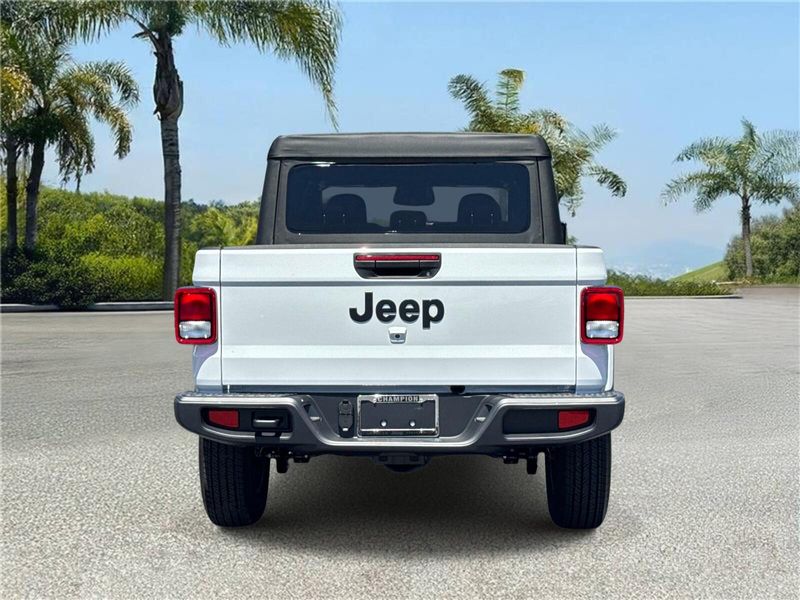New 2026 Jeep Gladiator Sport S 4x4