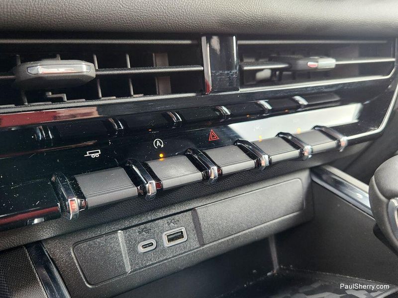 Used 2024 GMC Canyon Elevation