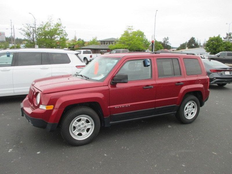 2016 Jeep Patriot SportImage 1