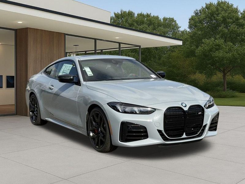 New 2026 BMW 4 Series M440iImage 6