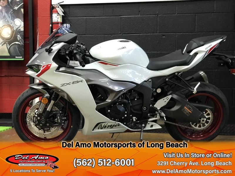 2025 Kawasaki NINJA ZX-6R ABS Image 1
