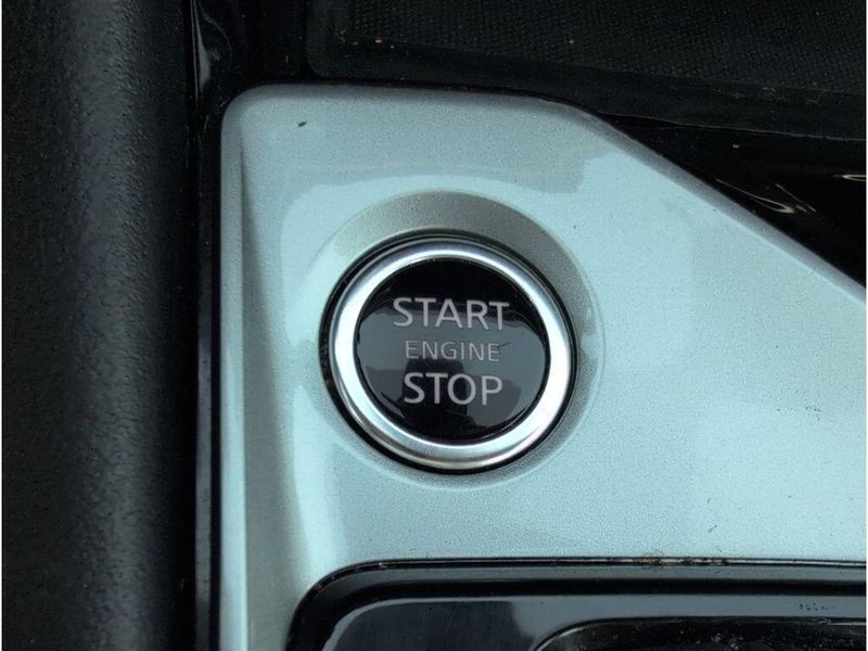 Used 2024 Nissan Altima 2.5 SVImage 17