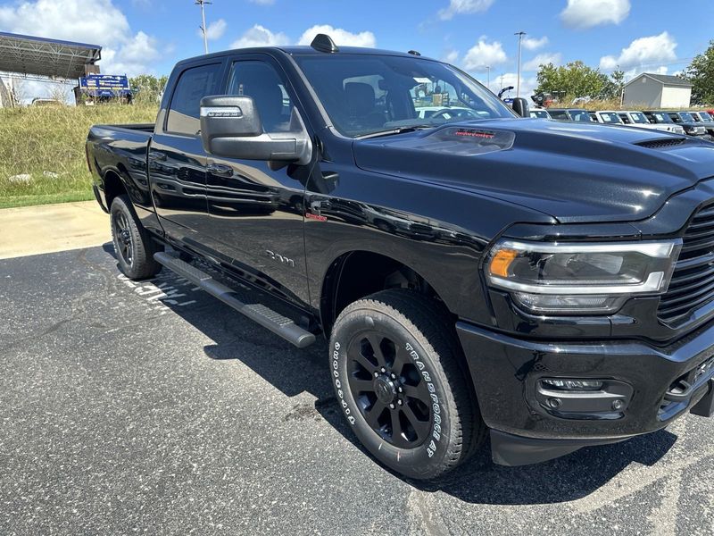 2024 RAM 3500 Laramie Crew Cab 4x4 6