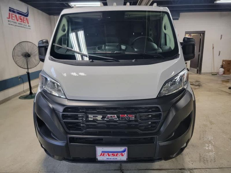 2025 Ram ProMaster 1500 Tradesman photo 2