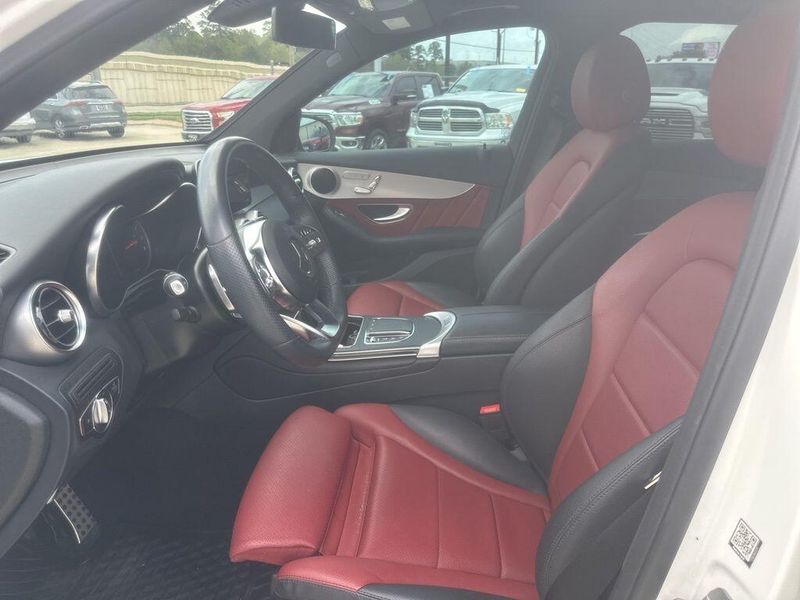 Used 2021 Mercedes-Benz GLC 300 300Image 9