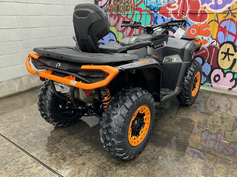 New 2026 Can-Am OUTLANDER MAX XTP 1000R Image 5