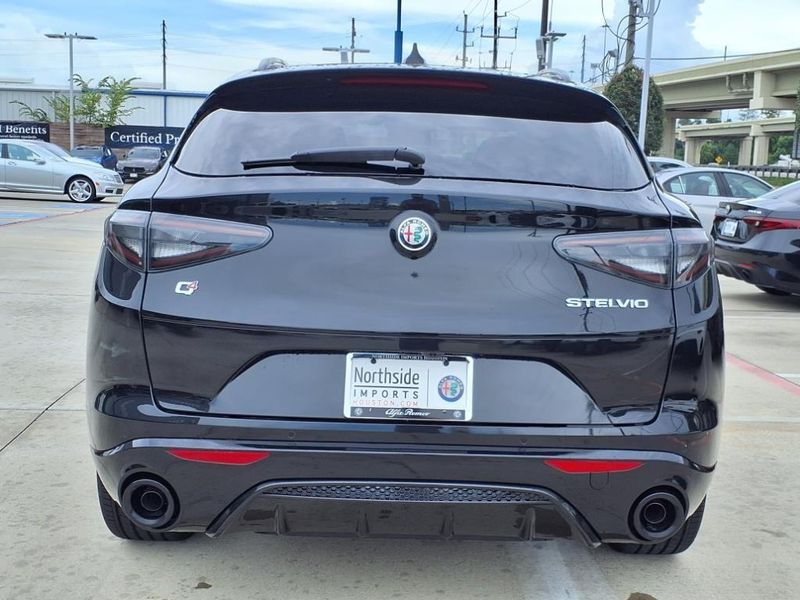 New 2025 Alfa Romeo Stelvio Image 8