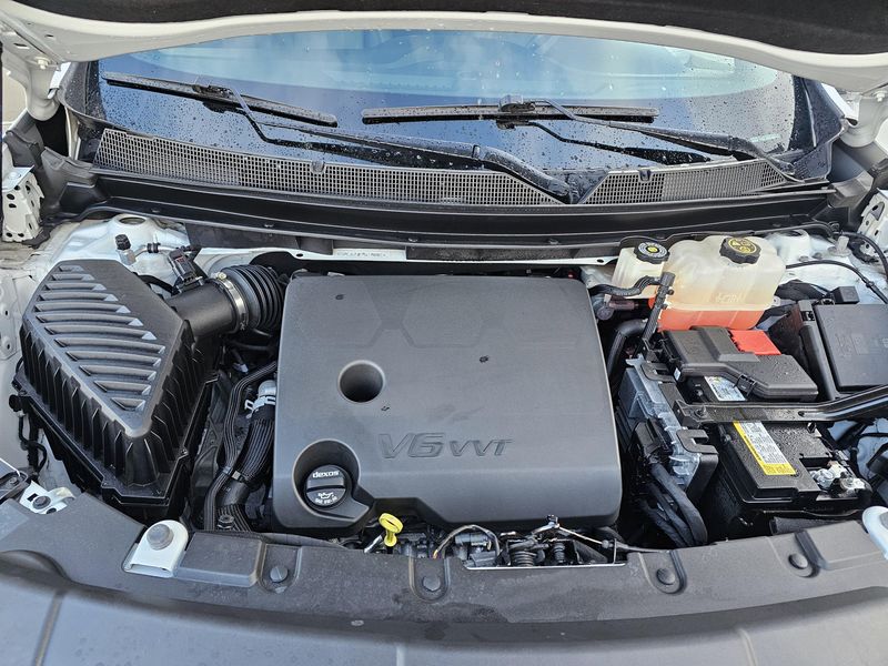 Used 2023 Chevrolet Traverse RSImage 25