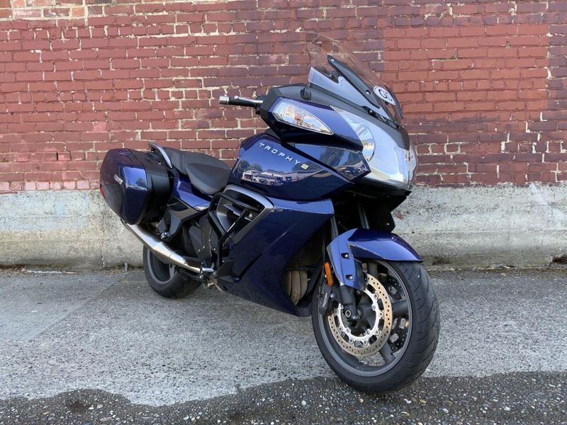 Used 2013 Triumph TROPHY SE A1 
