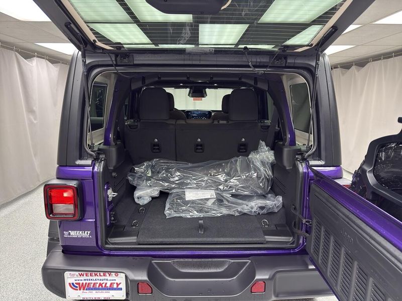 New 2026 Jeep Wrangler 4-door WillysImage 13