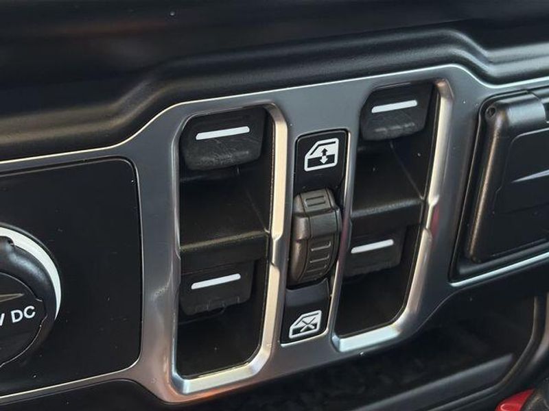 Used 2023 Jeep Gladiator High AltitudeImage 20