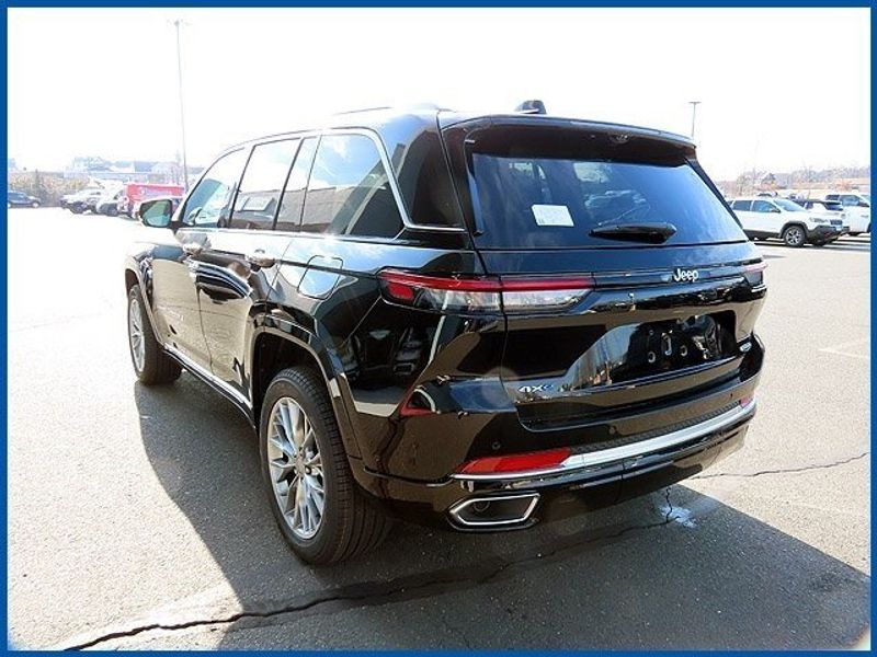 2022 Jeep Grand Cherokee 4xe Summit Reserve 4xeImage 5