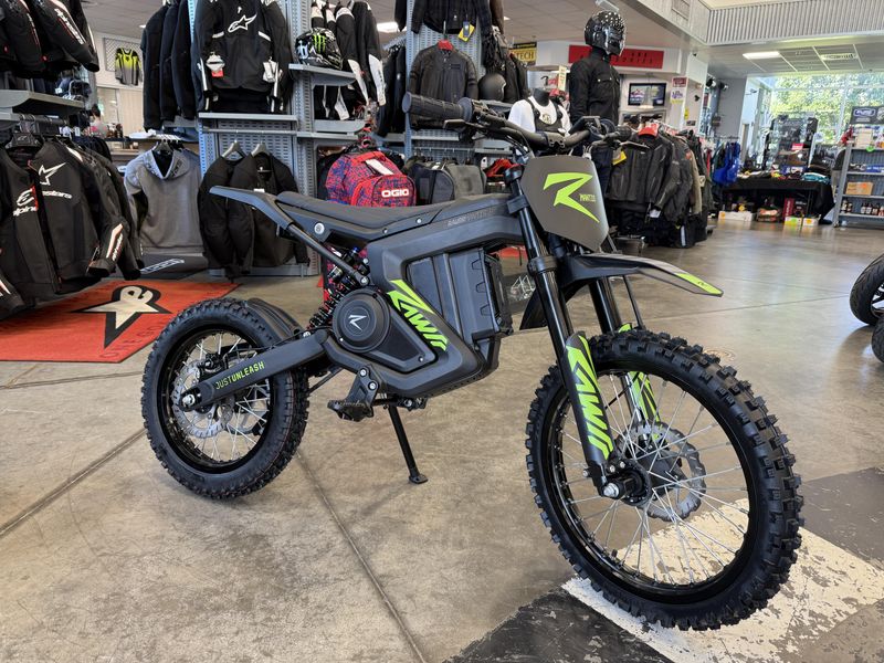2025 RAWRR MANTIS MINI R17Image 1